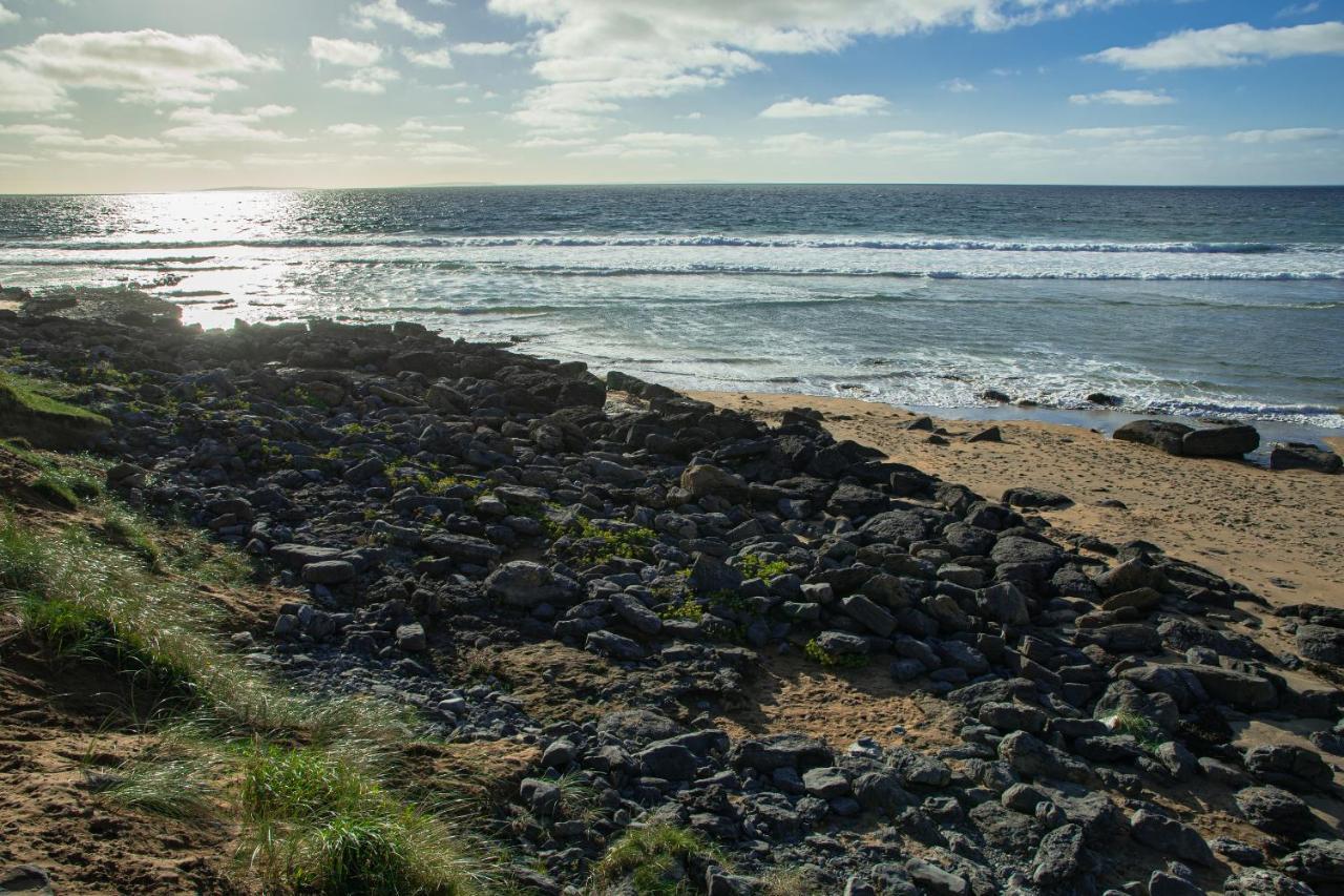 Villa Dolphin Watch Wild Atlantic Way Fanore Exterior foto